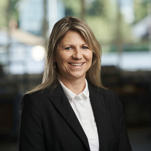 Anita  Felder